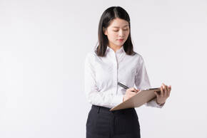 事故責任認定書對方不簽字能報保險嗎，保險如何賠償