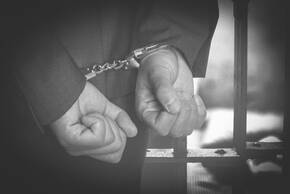 暴力強拆需要負什么刑事責任