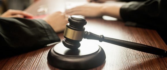 征收簽空白合同違法么